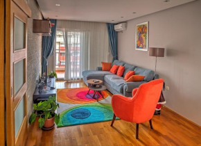 Luxury apartment near city center